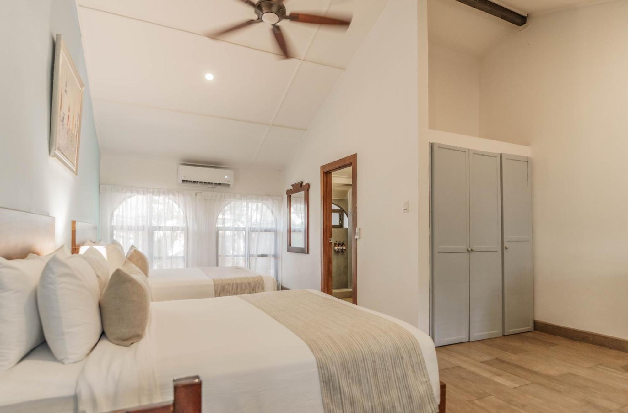 Bahia Del Sol Beach Front Boutique Hotel โปเตรโร ภายนอก รูปภาพ